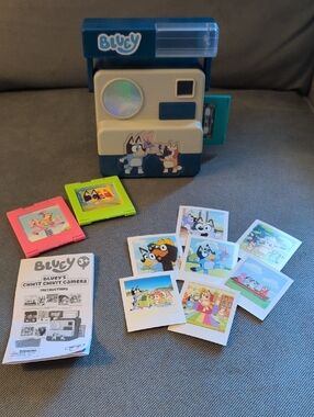 Bluey Chikit Chikit Camera Toy - Blue, Cream, Teal